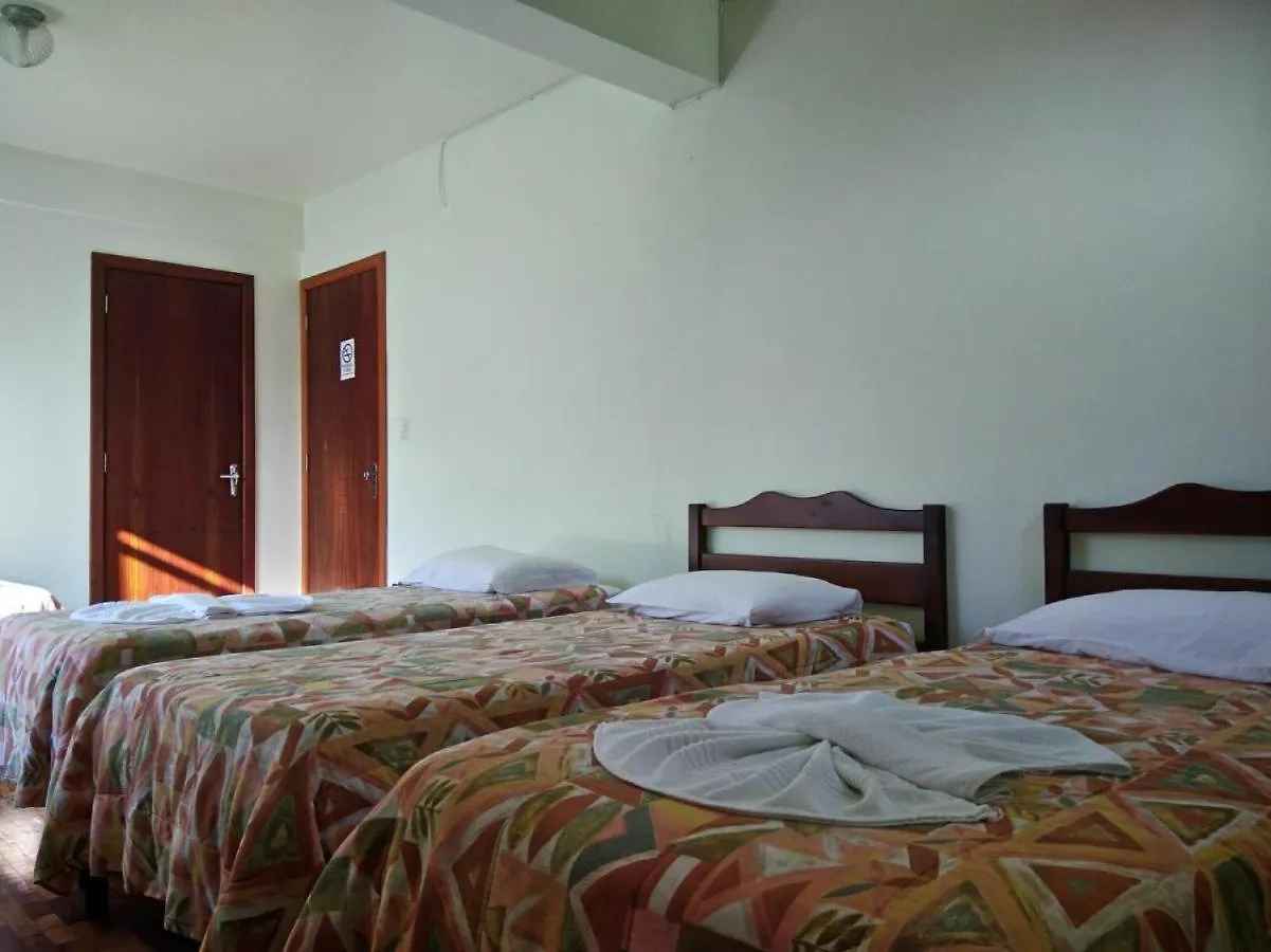Oyo Hotel Farol Joacaba 2*,  Brazil