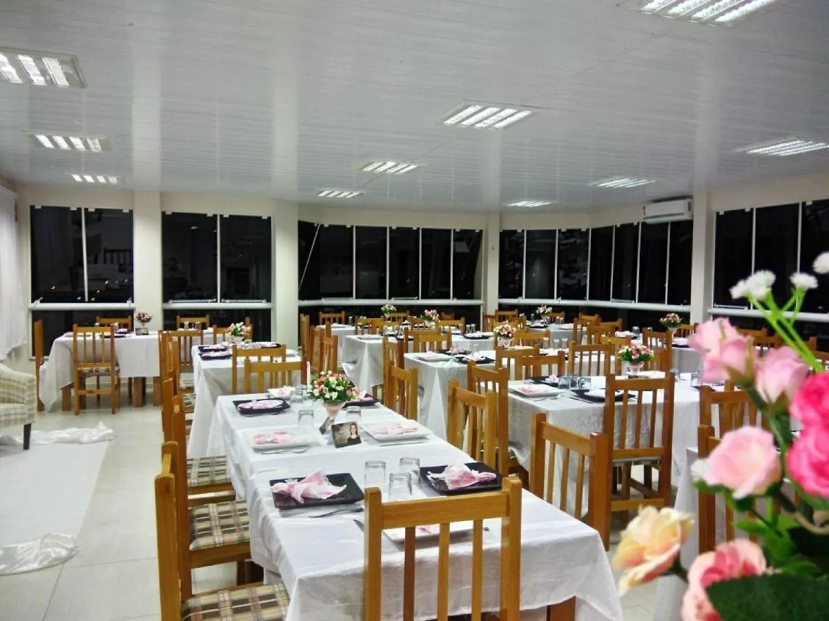 Oyo Hotel Farol Joacaba Brazil
