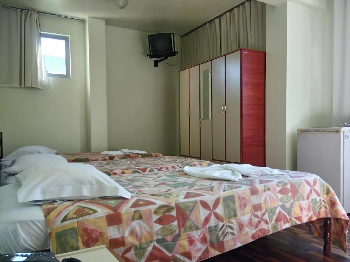 **  Oyo Hotel Farol Joacaba Brazil